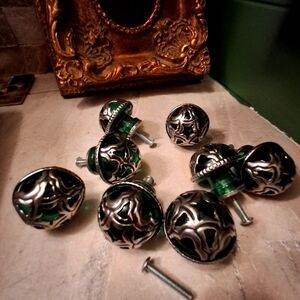 Emerald Green glass cabinet knobs (8)
